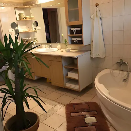 Vitorlas 3 * Balatonlelle