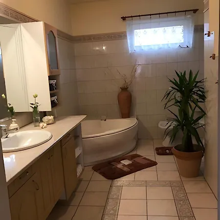 Vitorlas 3 Ferienhaus Balatonlelle