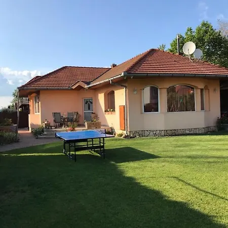Holiday home Vitorlas 3 Balatonlelle