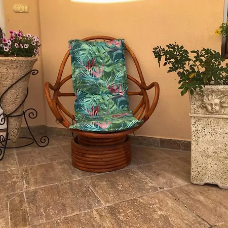 Vitorlas 3 巴拉通雷勒