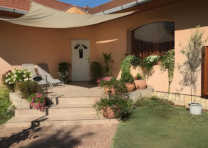 Vitorlas 3 度假居