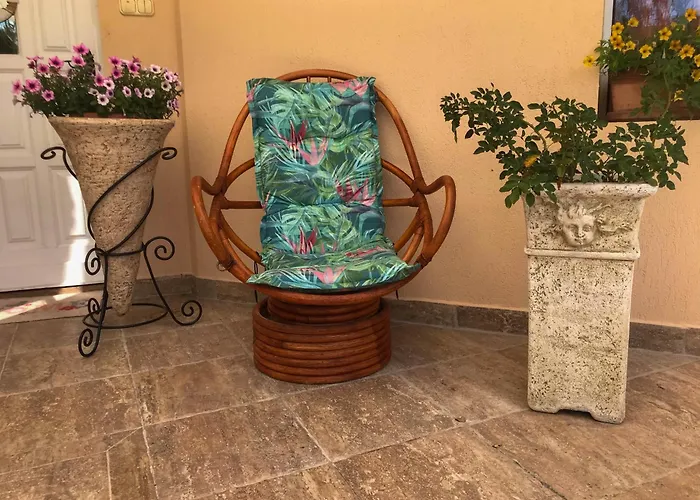 Vitorlas 3 巴拉通雷勒